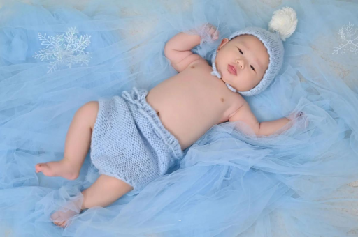 金昌宝宝老喊肚子疼还发烧